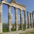 columns with unique twisted fluting